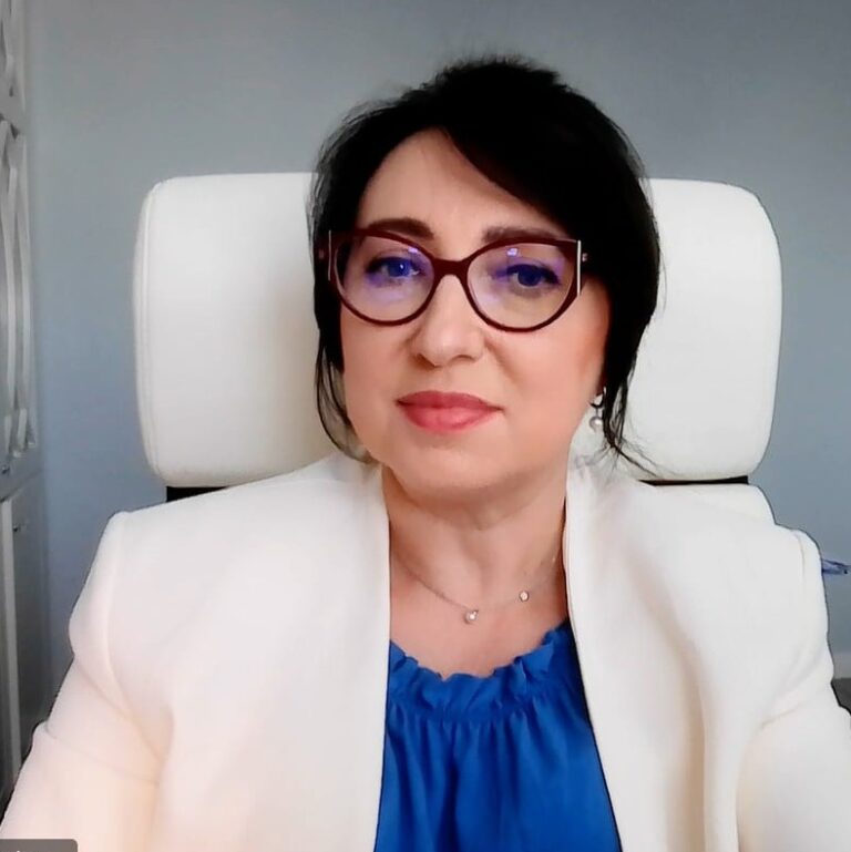 Małgorzata de de Biberstein Kazimirski trener